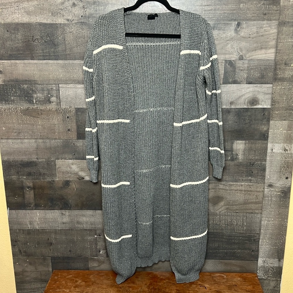 Gray and White IJOAH Long Cozy Sweater With Pockets